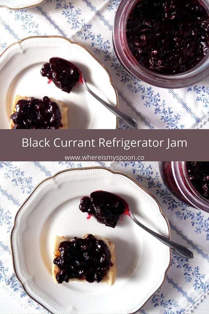 jam with black currants and agave syrup
