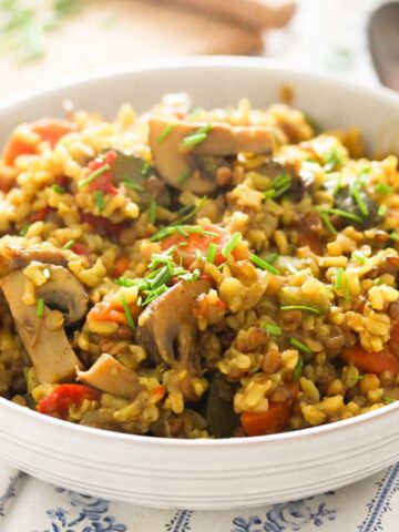 vegetable pilaf with brown rice