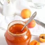 pinterest image for apricot jam without pectin.