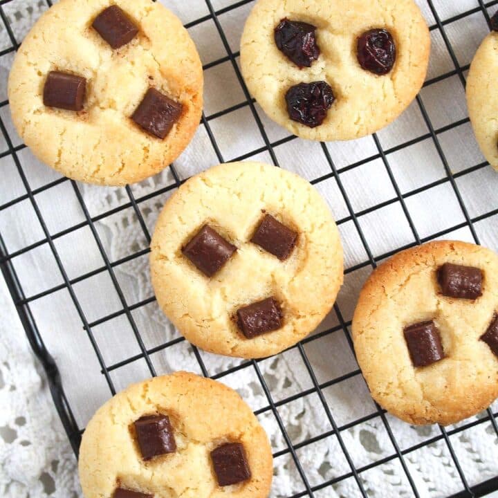 Sweetened Condensed Milk Cookies (with Chocolate Chips)