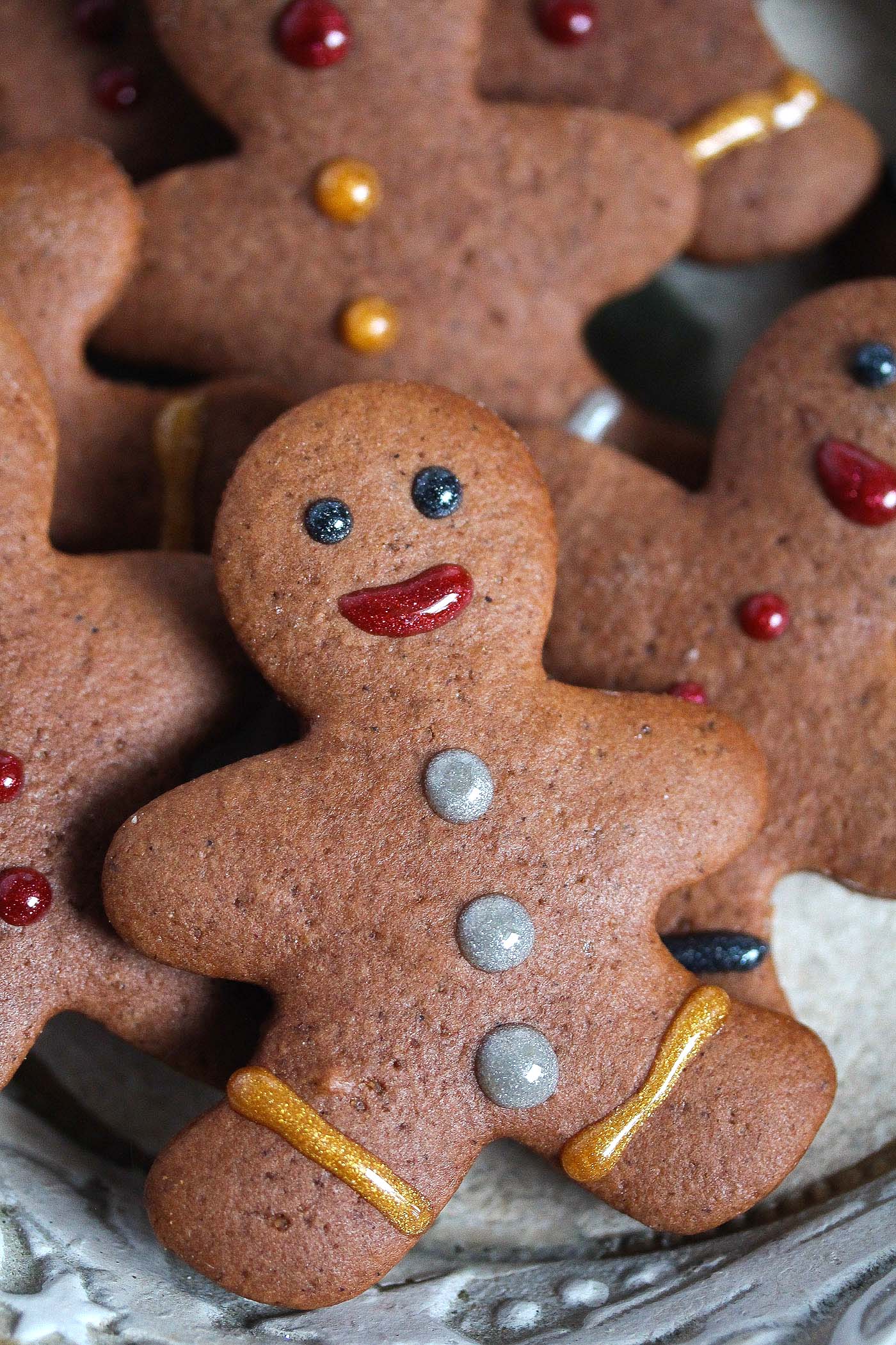 ginger-cookies-without-molasses-with-honey