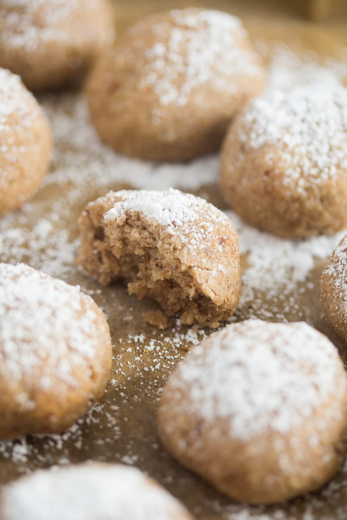 Polvorones Recipe (Spanish Christmas Cookies)