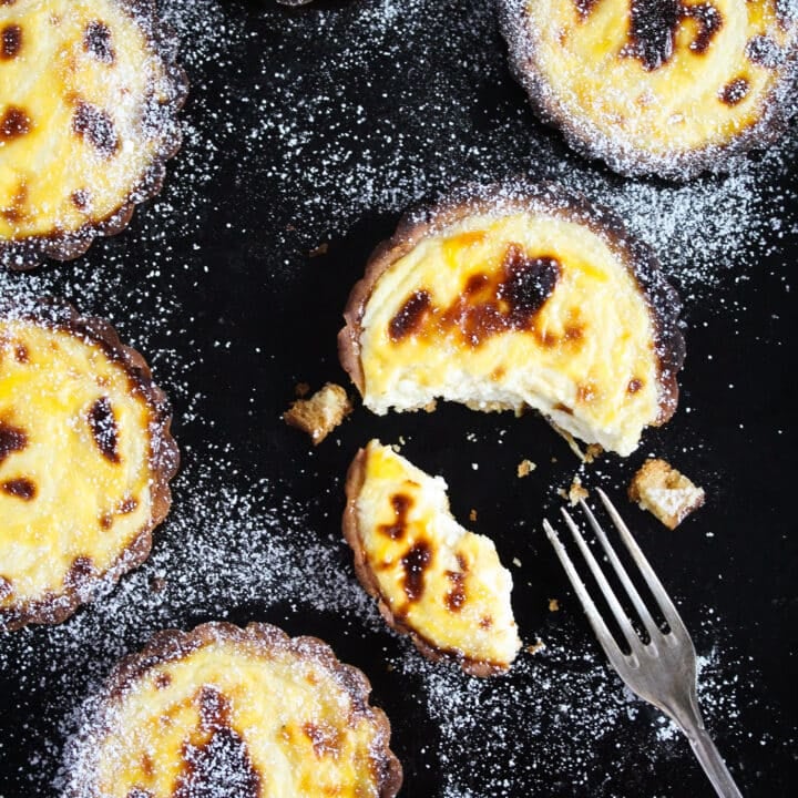 overhead shot of japanese tarts sprinkled with icing sugar