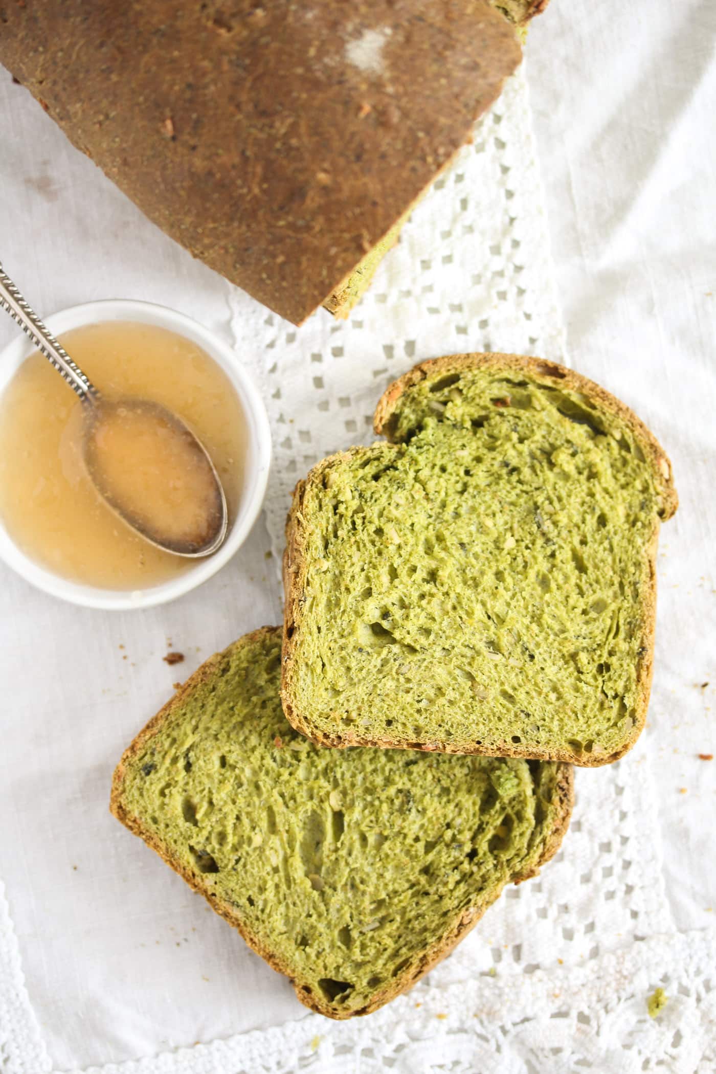 Easy Spinach Bread Recipe (Green Bread)