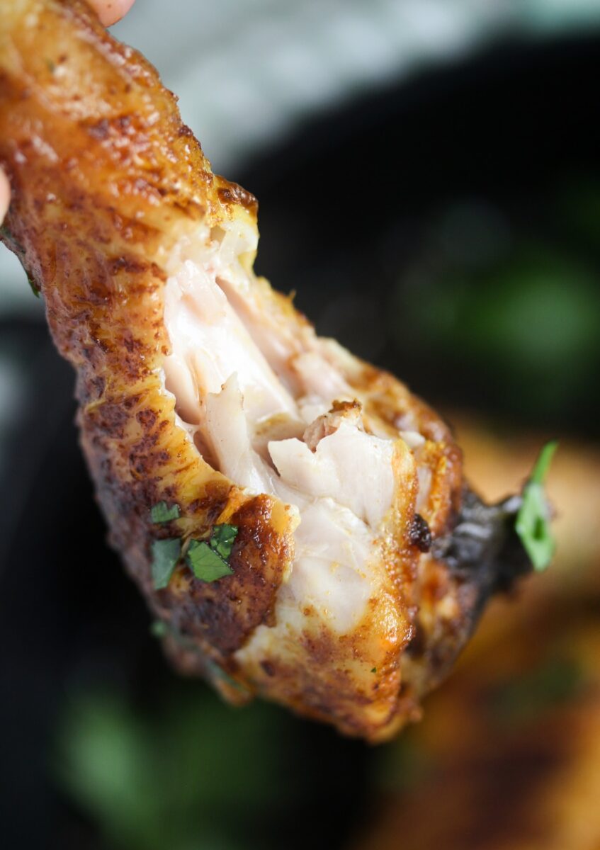 Cast Iron Skillet Chicken Drumsticks (Chicken Legs)