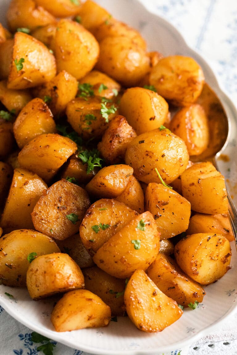 Slow Cooker Roast Potatoes - Where Is My Spoon