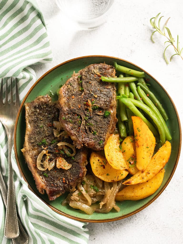 Slow Cooker Lamb Chops (Crock Pot) - Where Is My Spoon