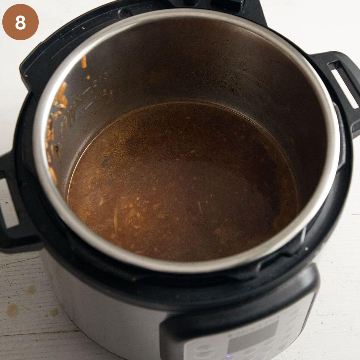 making gravy for roast in the instant pot.