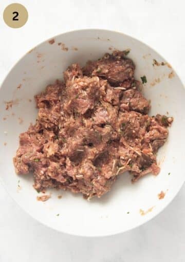 ground lamb mixture for fillling lebanese arayes.