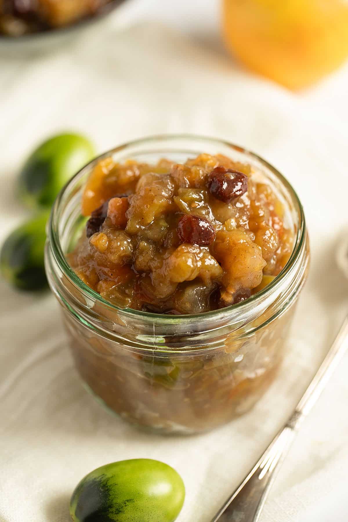 one jar of mincemeat with green tomatoes.